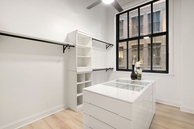 120 S State Street 4, Chicago, IL 60603