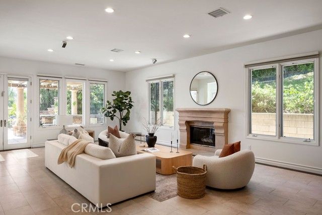 1731 Vista Lomitas, Fullerton, CA 92831