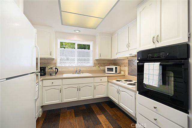 837 Ronda Sevilla P, Laguna Woods, CA 92637