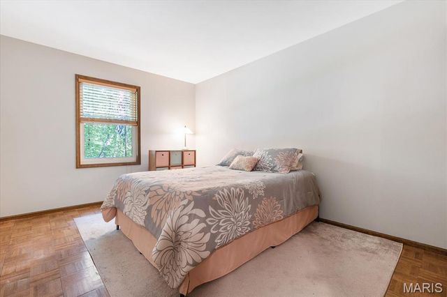 3500 Carrico Manor Lane, Florissant, MO 63034