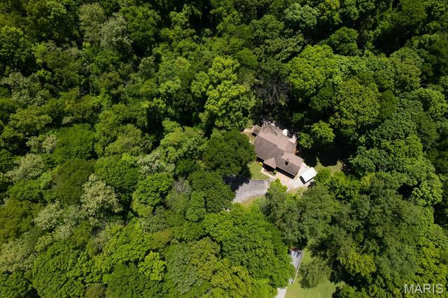 3500 Carrico Manor Lane, Florissant, MO 63034