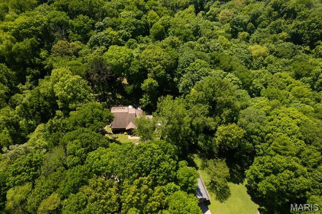 3500 Carrico Manor Lane, Florissant, MO 63034
