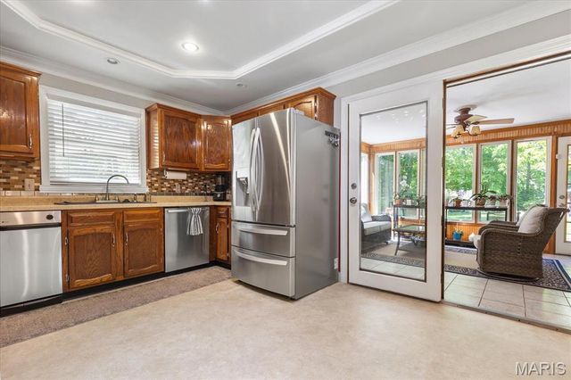 3500 Carrico Manor Lane, Florissant, MO 63034
