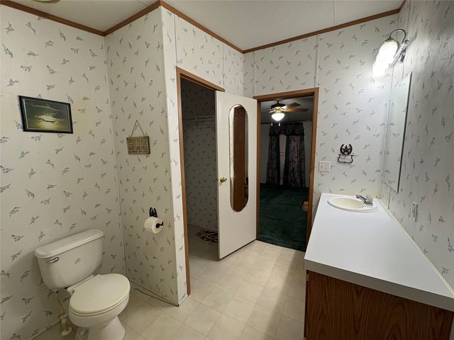 8461 Longhorn Drive, Justin, TX 76247