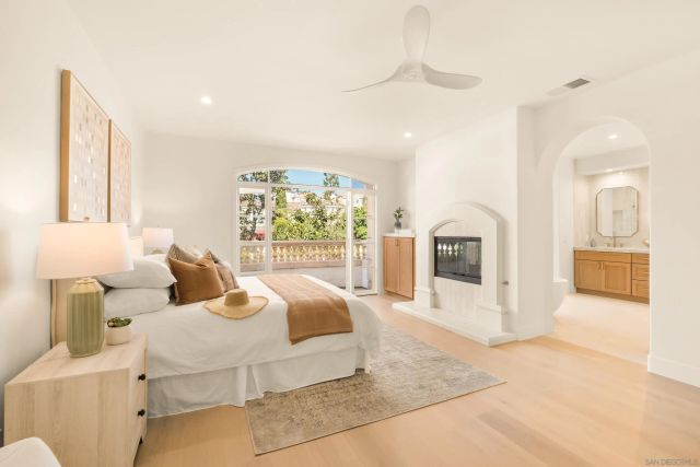 5342 Renaissance Ave, San Diego, CA 92122