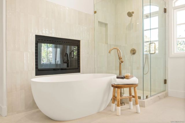 5342 Renaissance Ave, San Diego, CA 92122