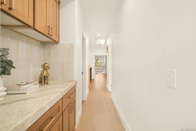 5342 Renaissance Ave, San Diego, CA 92122