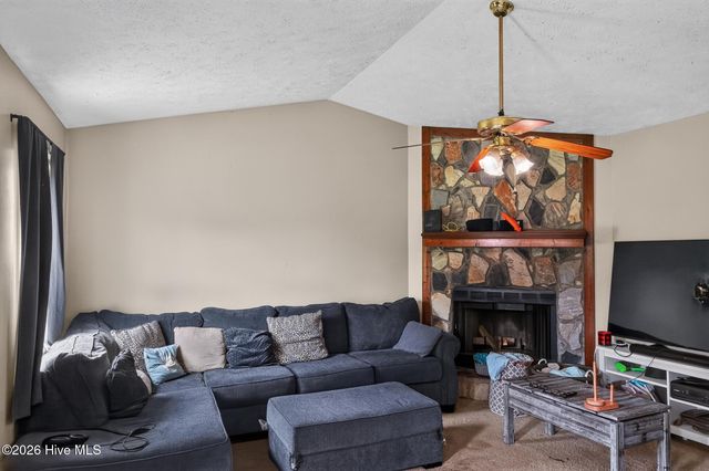 924 Glen Reilly Drive, Fayetteville, NC 28314