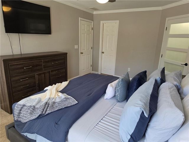 1186 Crestbrook Lane SW, Mableton, GA 30126