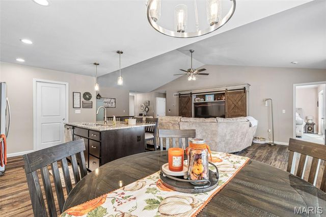 1133 Providence Way, Herculaneum, MO 63048