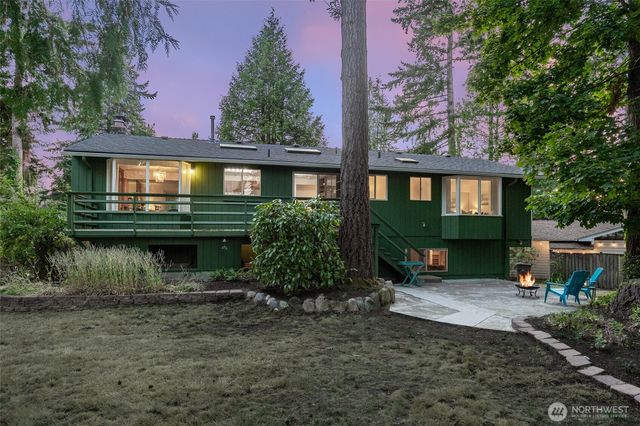 12822 NE 68th Street, Kirkland, WA 98033