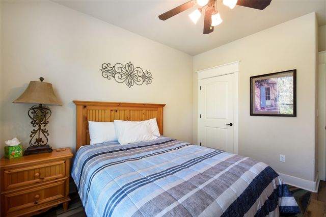 17800 Edgewood WAY 203, Jonestown, TX 78645