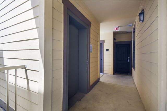 17800 Edgewood WAY 203, Jonestown, TX 78645