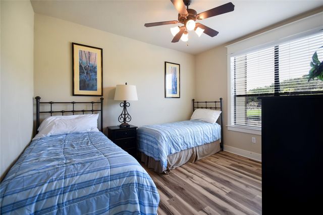 17800 Edgewood WAY 203, Jonestown, TX 78645