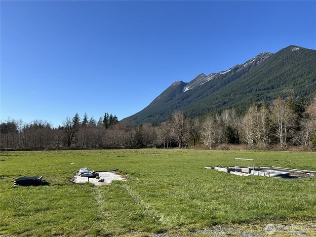 32011 371st Avenue NE, Arlington, WA 98223