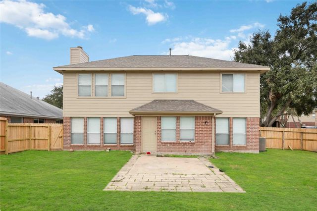 7003 Apple Oak Court, Richmond, TX 77407