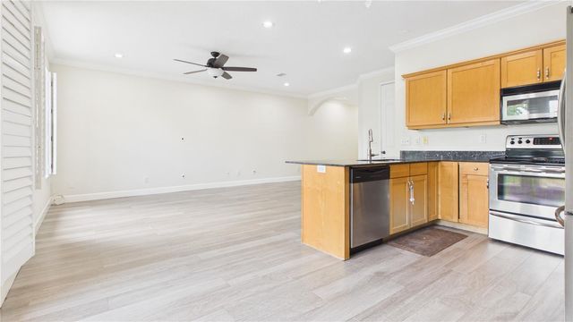 505 S TAMPANIA AVENUE 7, Tampa, FL 33609