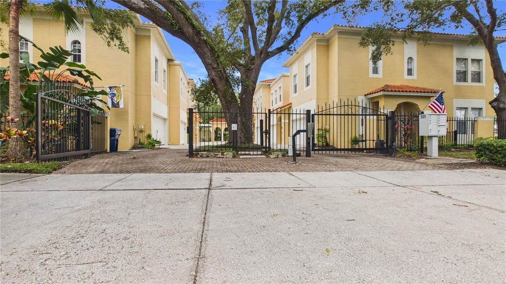 505 S TAMPANIA AVENUE 7, Tampa, FL 33609
