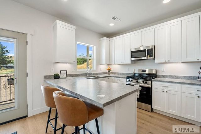 1161 Jasper Loop, Pocatello, ID 83204