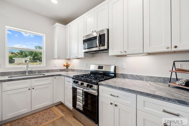 1161 Jasper Loop, Pocatello, ID 83204