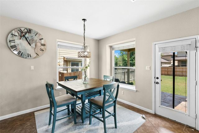 206 Paul Azinger DR, Round Rock, TX 78664