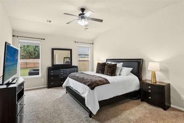 206 Paul Azinger DR, Round Rock, TX 78664