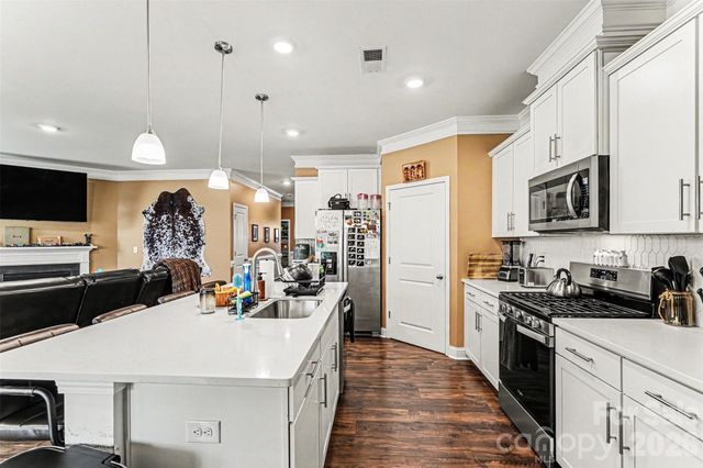 130 Ari Avenue, Troutman, NC 28166