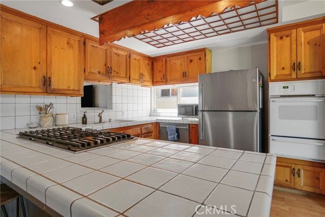 18309 Purche Avenue, Torrance, CA 90504