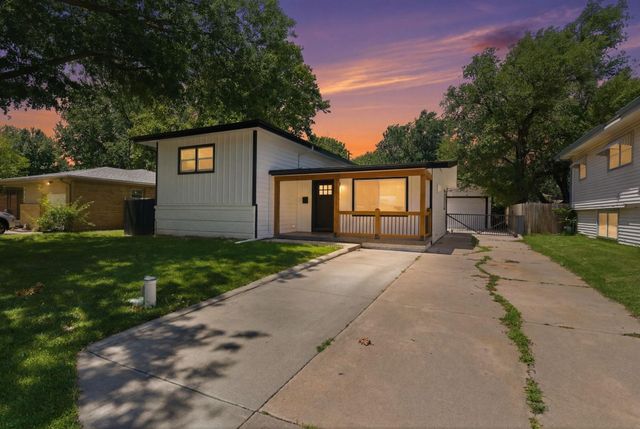 1921 N Gow St, Wichita, KS 67203