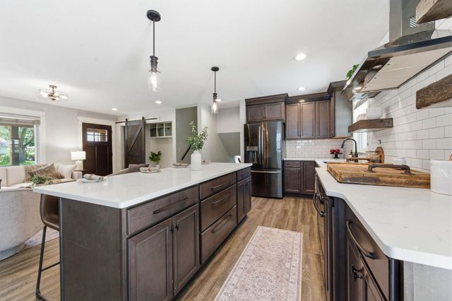 1921 N Gow St, Wichita, KS 67203