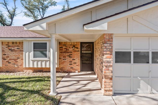 3702 Las Moras Drive, Temple, TX 76502