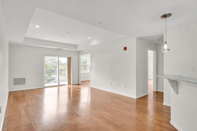 989 East Street 210, Dedham, MA 02026