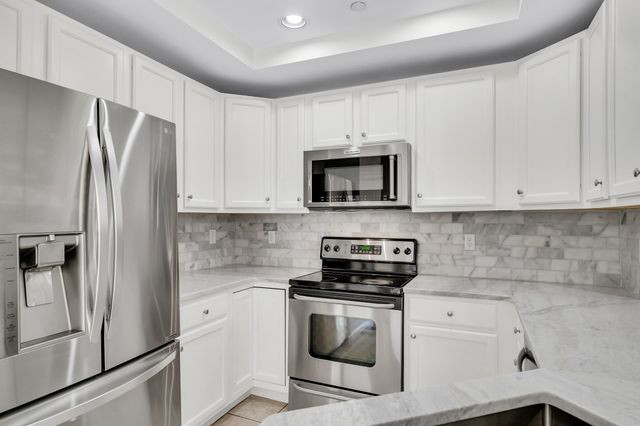 989 East Street 210, Dedham, MA 02026