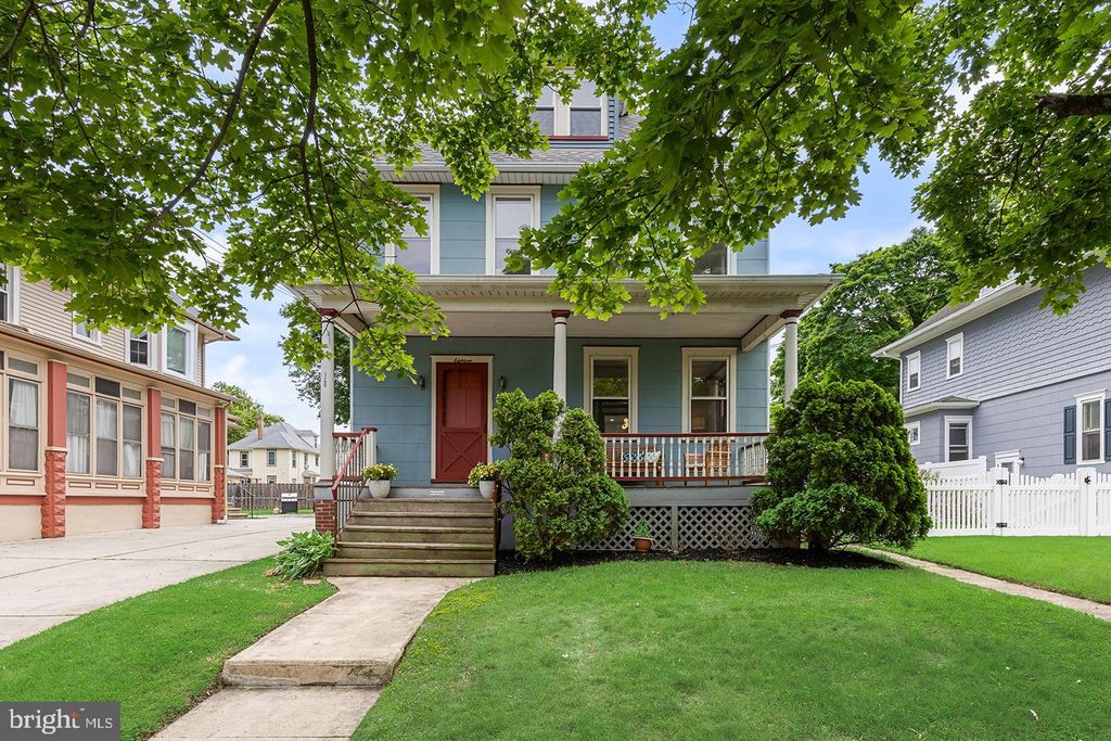 18 E MADISON AVE, Collingswood, NJ 08108
