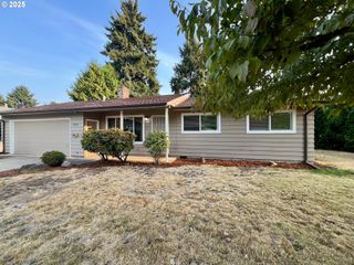 14648 Se TAMARACK Way, Milwaukie, OR 97267