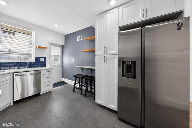 2627 S CAMAC ST, Philadelphia, PA 19148