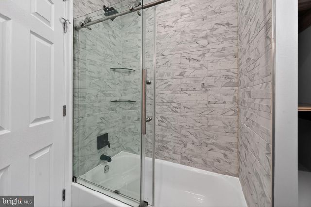 2627 S CAMAC ST, Philadelphia, PA 19148