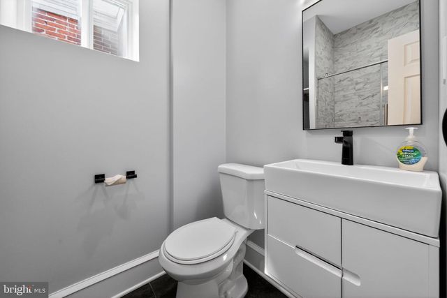 2627 S CAMAC ST, Philadelphia, PA 19148