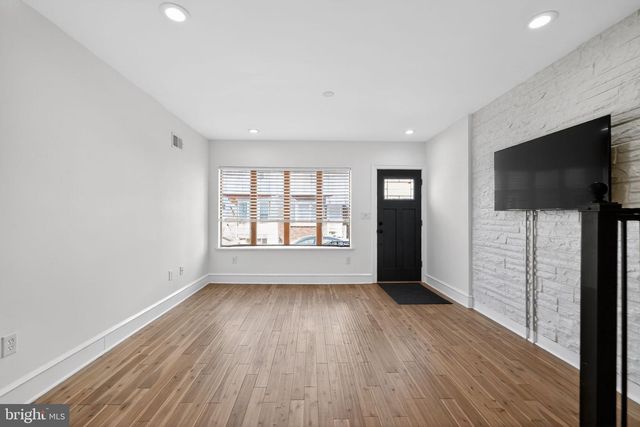 2627 S CAMAC ST, Philadelphia, PA 19148