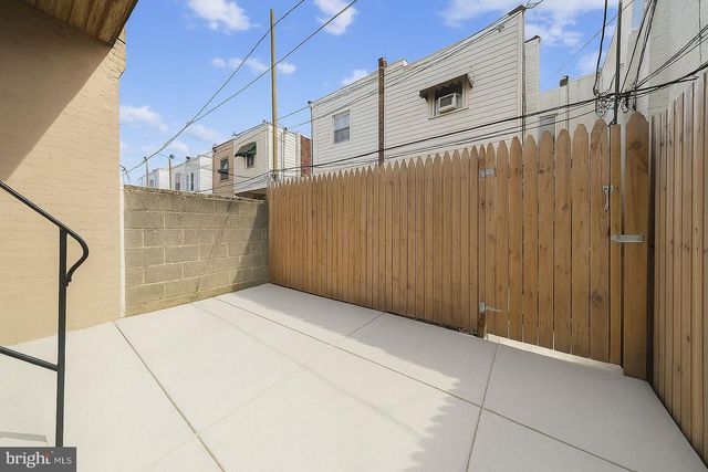 2627 S CAMAC ST, Philadelphia, PA 19148