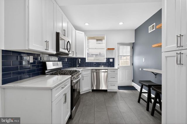 2627 S CAMAC ST, Philadelphia, PA 19148