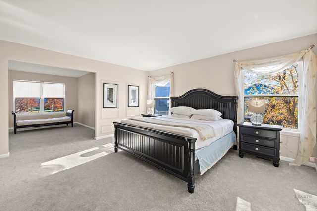 11561 Beacon Avenue, Huntley, IL 60142