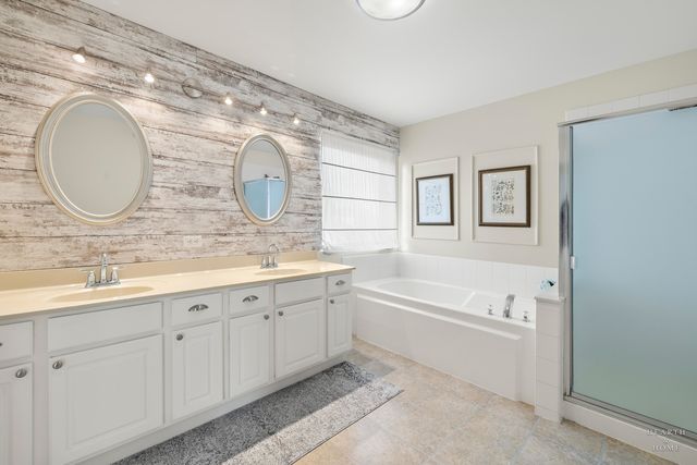 11561 Beacon Avenue, Huntley, IL 60142