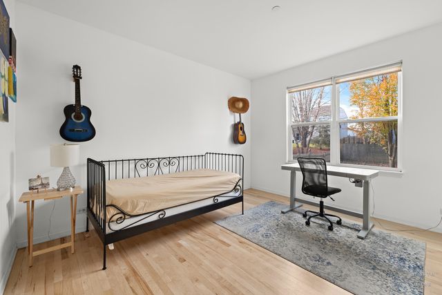 11561 Beacon Avenue, Huntley, IL 60142