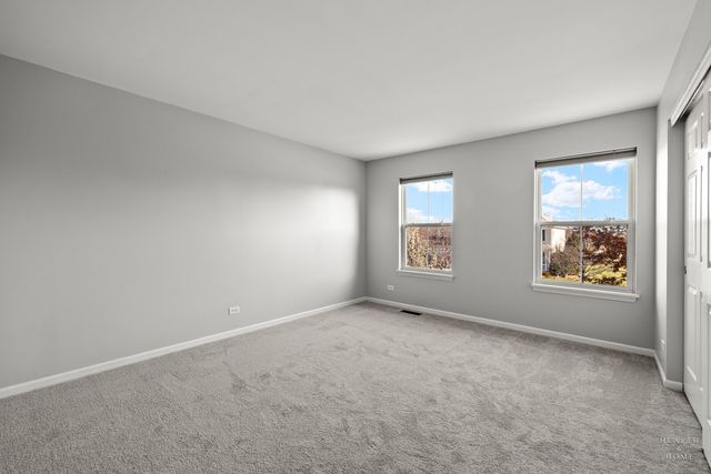 11561 Beacon Avenue, Huntley, IL 60142