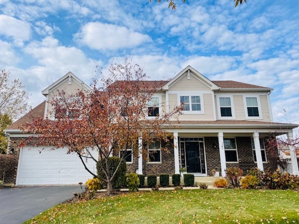 11561 Beacon Avenue, Huntley, IL 60142