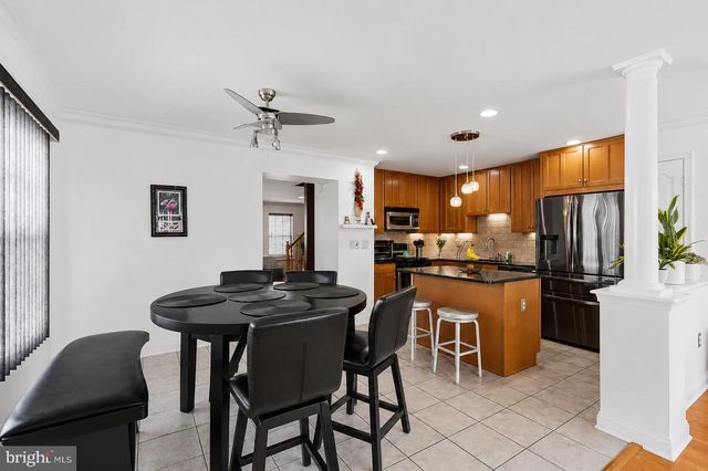 1007 MOORE RD, West Deptford, NJ 08086