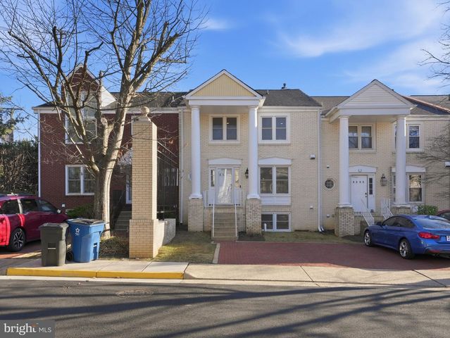 8503 JEFFERSONIAN CT, Vienna, VA 22182