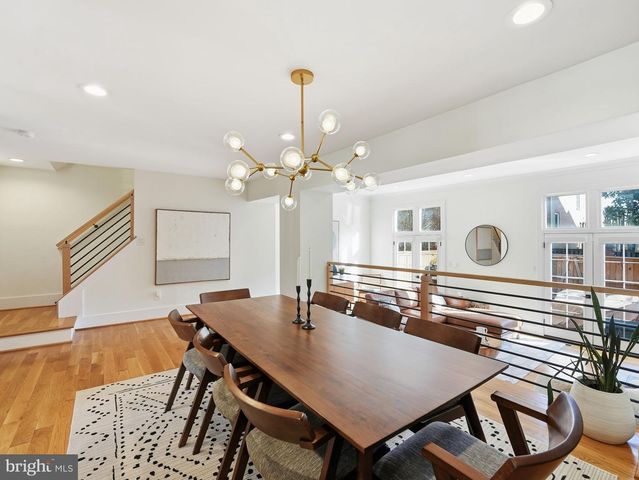 8503 JEFFERSONIAN CT, Vienna, VA 22182