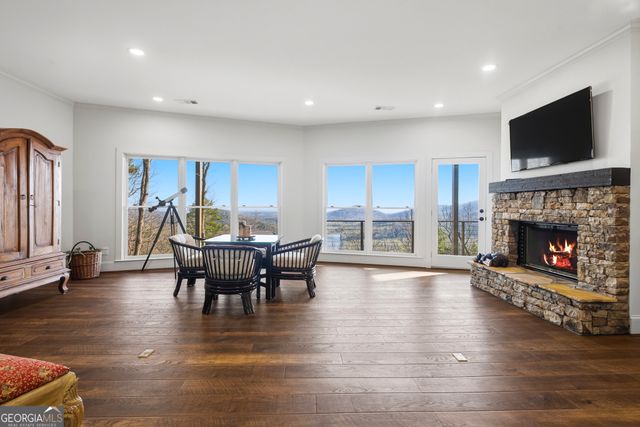 261 Falcon Heights, Big Canoe, GA 30143